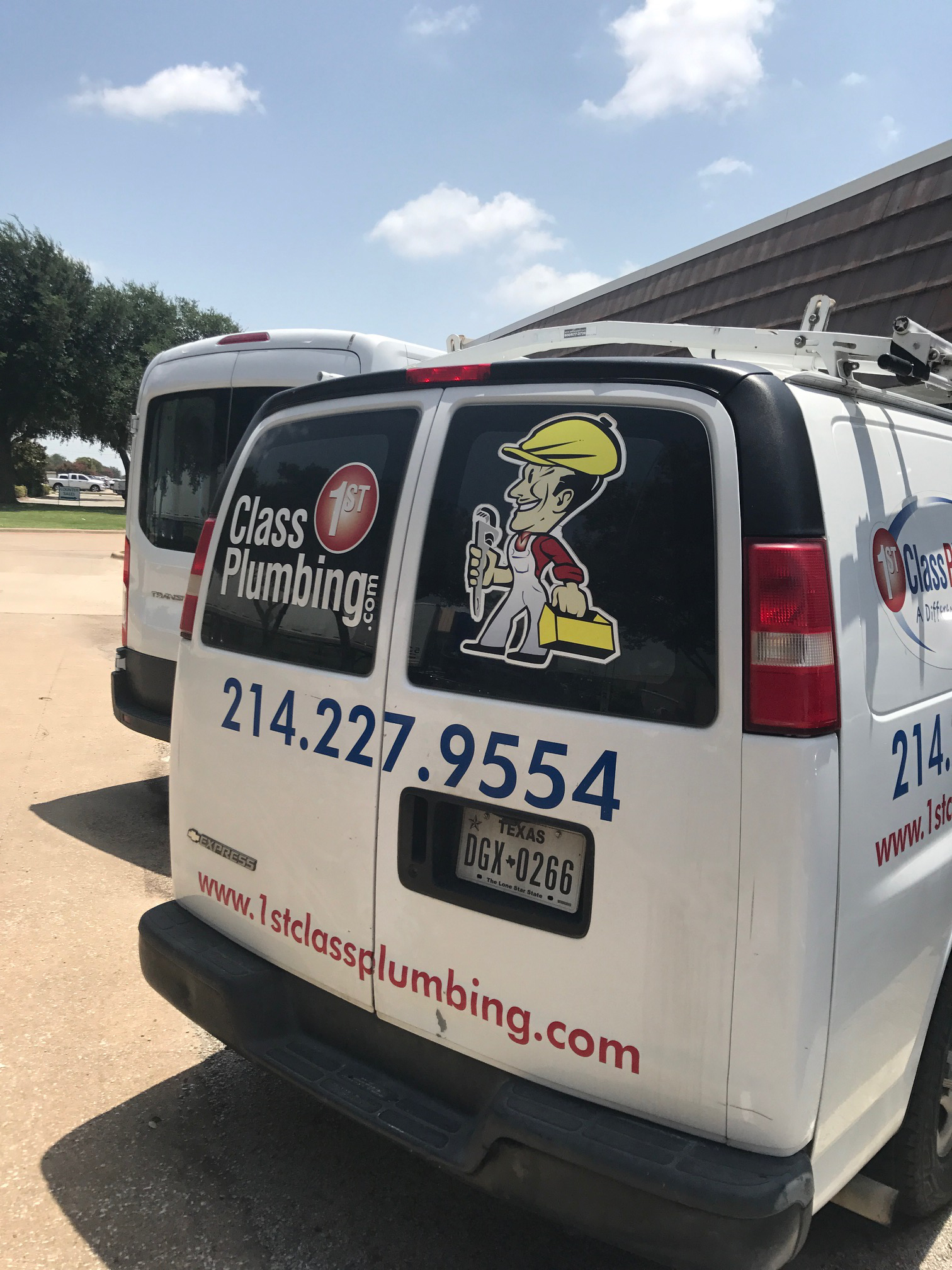 1st Class Plumbing has certified technicians to take care of your Plumbing installation near Plano TX